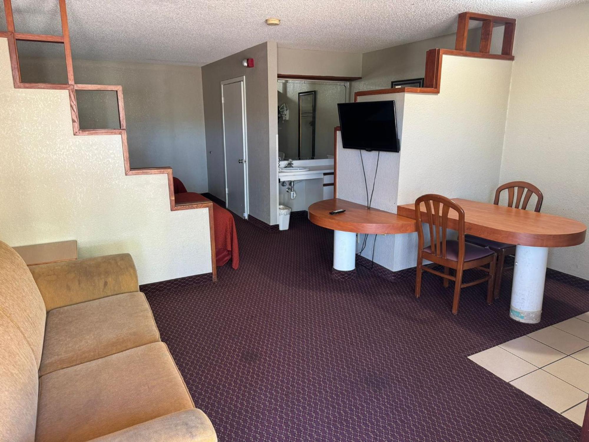 Rodeway Inn y Suites Fiesta Park San Antonio Exterior foto
